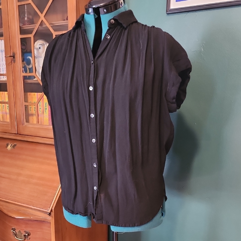 EUC Madewell Short Sleeve Collared Button Up Shirt - Black (Small)